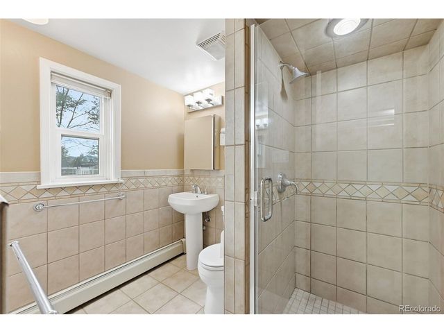 2002 W Ridge Rd, Littleton, CO 80120