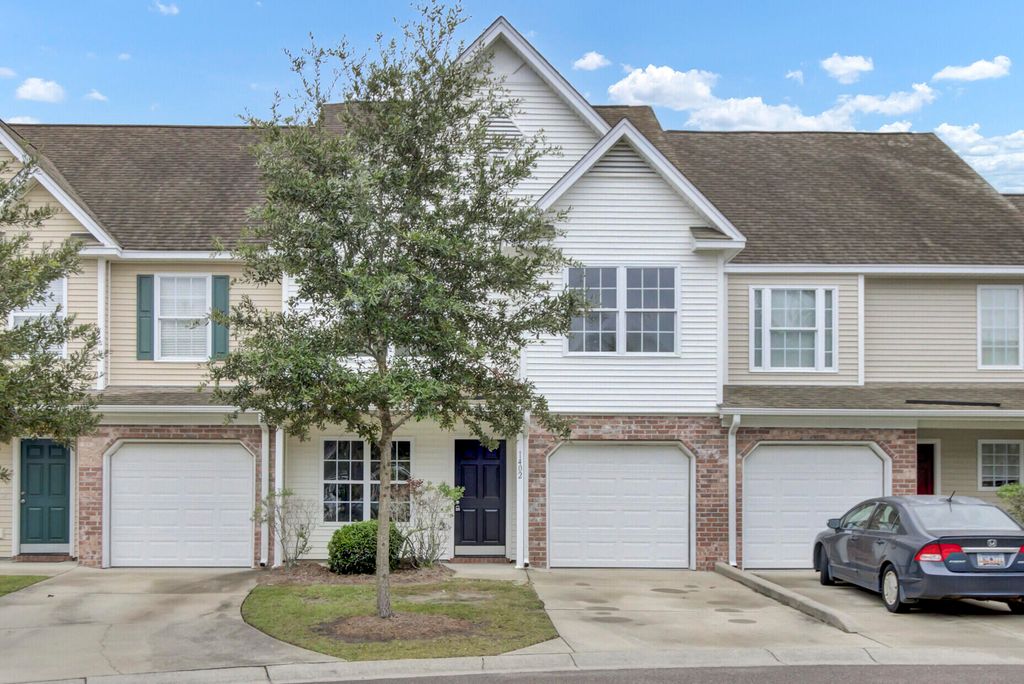 1402 Poplar Grove Place, Summerville, SC 29483