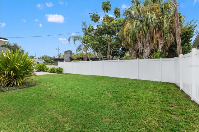 1030 32ND AVENUE N, St Petersburg, FL 33704