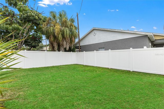1030 32ND AVENUE N, St Petersburg, FL 33704