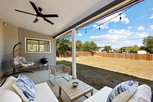 1006 Hollybluff ST, Austin, TX 78753