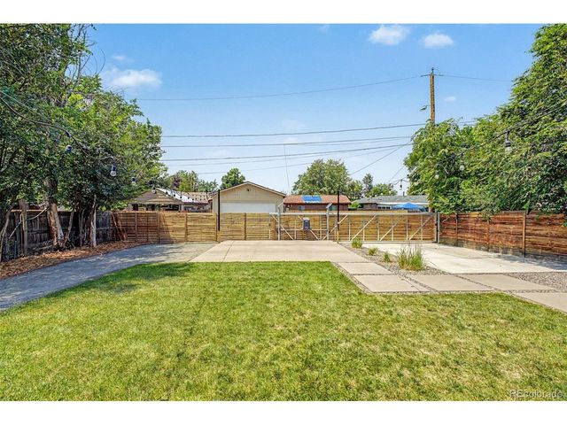 3025 Richard Allen Ct, Denver, CO 80205