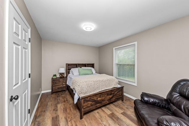 4240 E Commerce Road, Commerce Twp, MI 48382