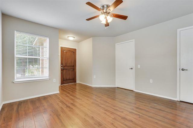 9005 Elfen CV, Austin, TX 78724
