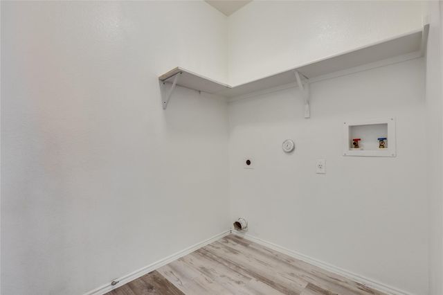 9005 Elfen CV, Austin, TX 78724