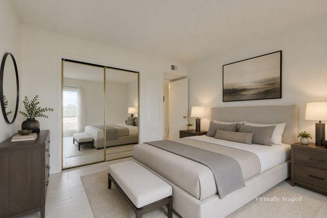 3431 North Hills DR 321, Austin, TX 78731