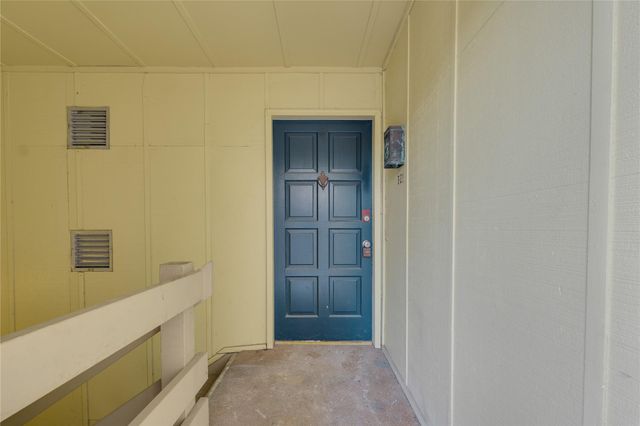 3431 North Hills DR 321, Austin, TX 78731