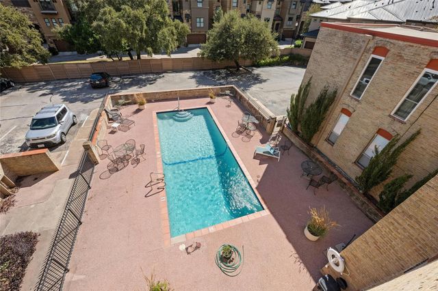3431 North Hills DR 321, Austin, TX 78731