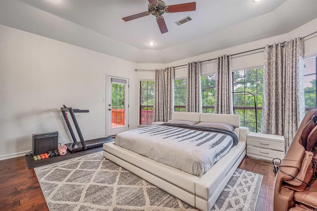 112 Miramar Drive, Maumelle, AR 72113