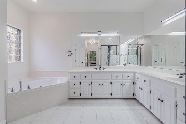 112 Miramar Drive, Maumelle, AR 72113