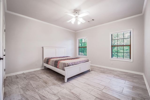 112 Miramar Drive, Maumelle, AR 72113