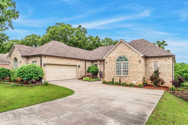 112 Miramar Drive, Maumelle, AR 72113
