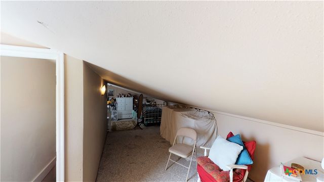 612 Mccormick Drive, Victoria, TX 77904