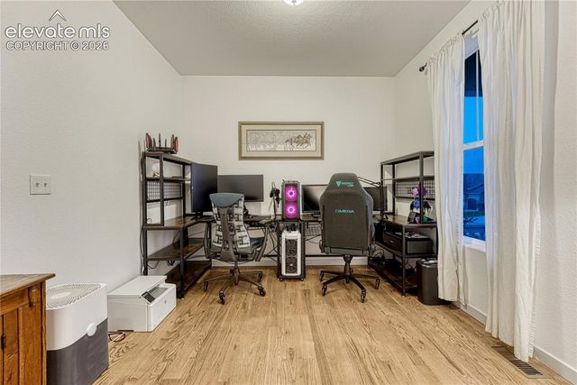 7054 Dutch Loop, Colorado Springs, CO 80925