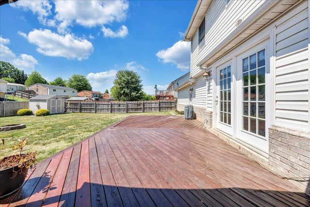 4310 Quail DR, Roanoke, VA 24017