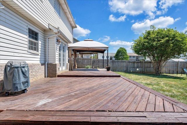 4310 Quail DR, Roanoke, VA 24017