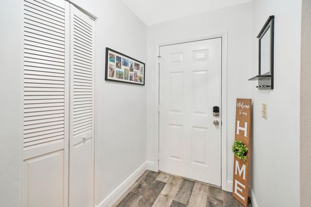 113 Pinewood Court, Jupiter, FL 33458