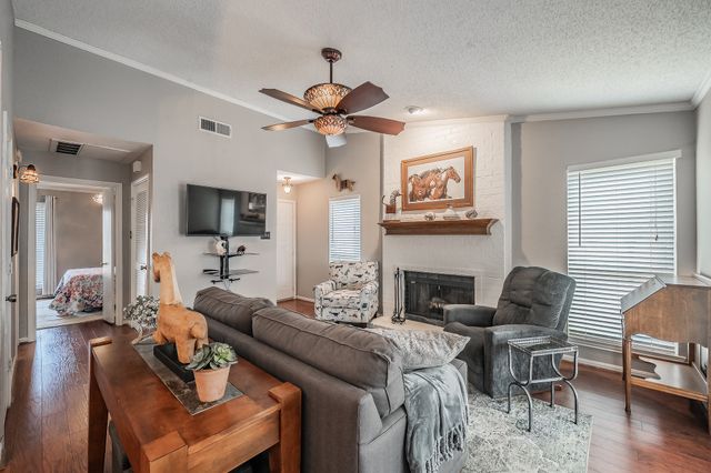 1200 Harwell Drive 1920, Arlington, TX 76011