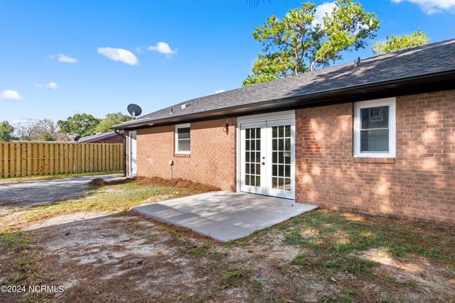 6 High Street, Castle Hayne, NC 28429