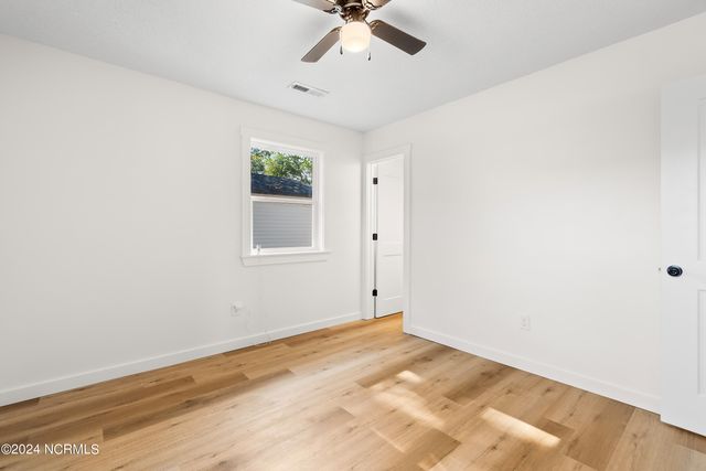 6 High Street, Castle Hayne, NC 28429