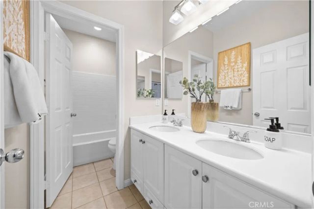 14807 Meadows Way, Eastvale, CA 92880