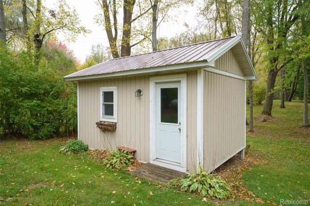 3410 Hogback Road, Handy Township, MI 48836