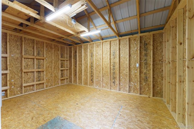 3410 Hogback Road, Handy Township, MI 48836