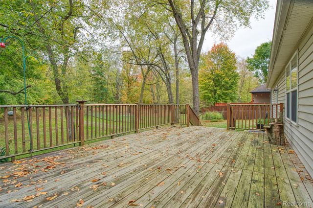 3410 Hogback Road, Handy Township, MI 48836