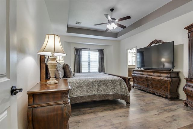 145 Oakridge Drive, Choctaw, OK 73020