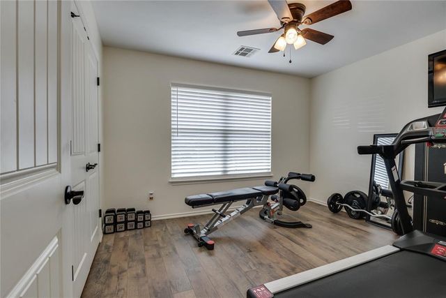 145 Oakridge Drive, Choctaw, OK 73020