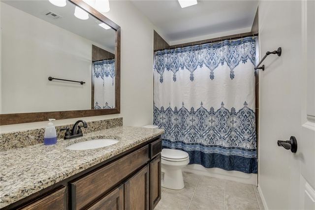 145 Oakridge Drive, Choctaw, OK 73020