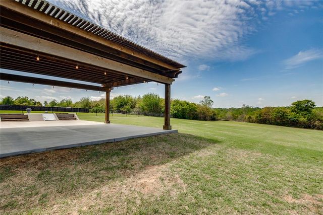 145 Oakridge Drive, Choctaw, OK 73020