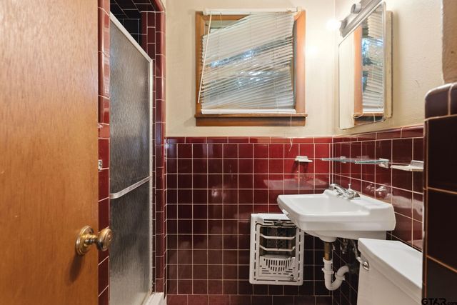 2800 Tanglewood, Tyler, TX 75701