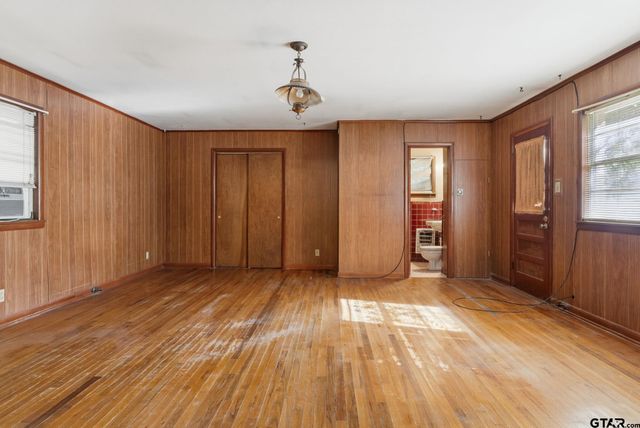 2800 Tanglewood, Tyler, TX 75701