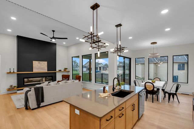 5970 Forbes Ct., Bel Aire, KS 67220