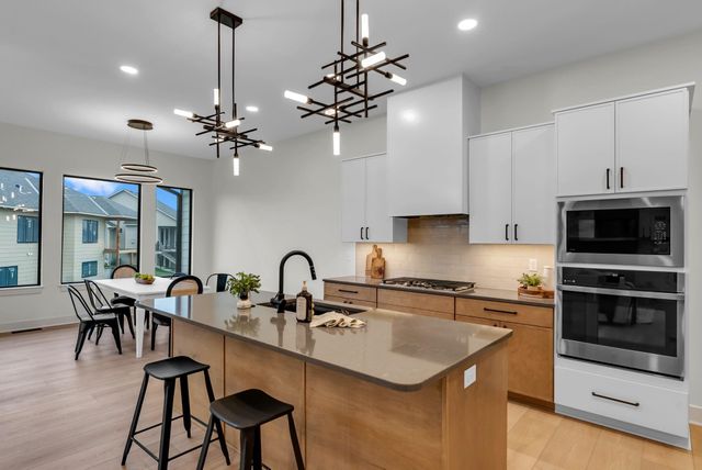 5970 Forbes Ct., Bel Aire, KS 67220