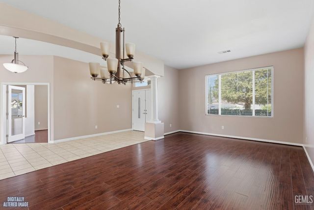 13309 Giro Drive, Bakersfield, CA 93314