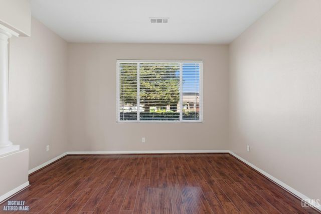 13309 Giro Drive, Bakersfield, CA 93314