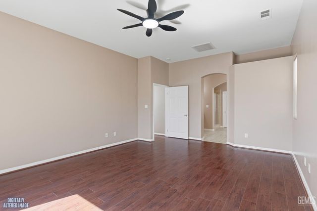 13309 Giro Drive, Bakersfield, CA 93314