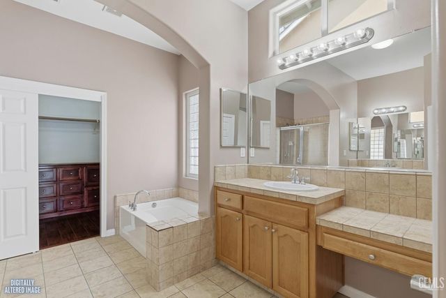 13309 Giro Drive, Bakersfield, CA 93314