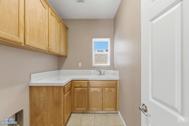 13309 Giro Drive, Bakersfield, CA 93314