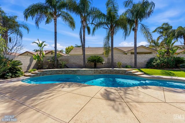 13309 Giro Drive, Bakersfield, CA 93314