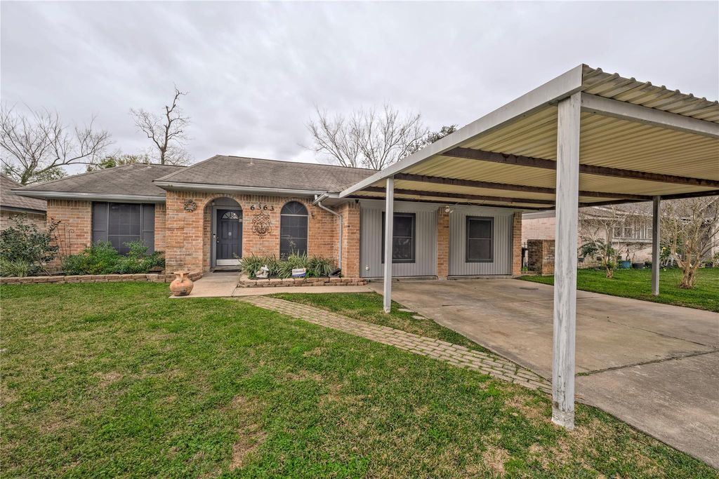 6363 French Chateau Drive, Houston, TX 77088