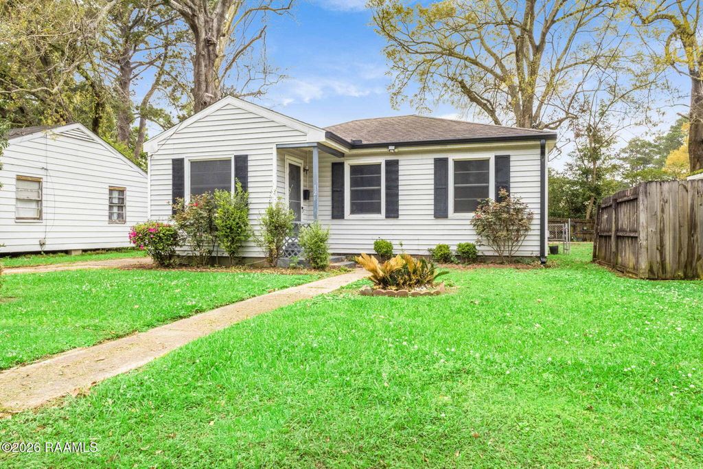 126 Arizona Street, Lafayette, LA 70501