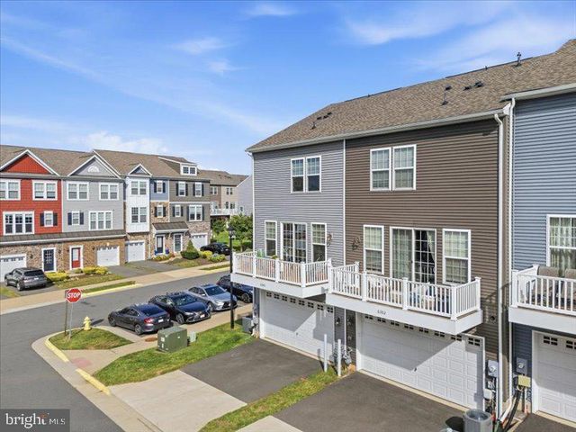 6300 BERKLEY BRIDGE PL, Haymarket, VA 20169