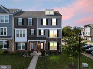 6300 BERKLEY BRIDGE PL, Haymarket, VA 20169