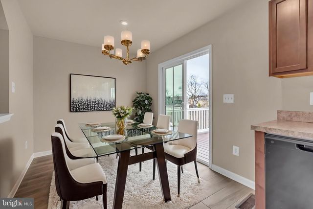 307 WILLIAMS ST, Strasburg, VA 22657