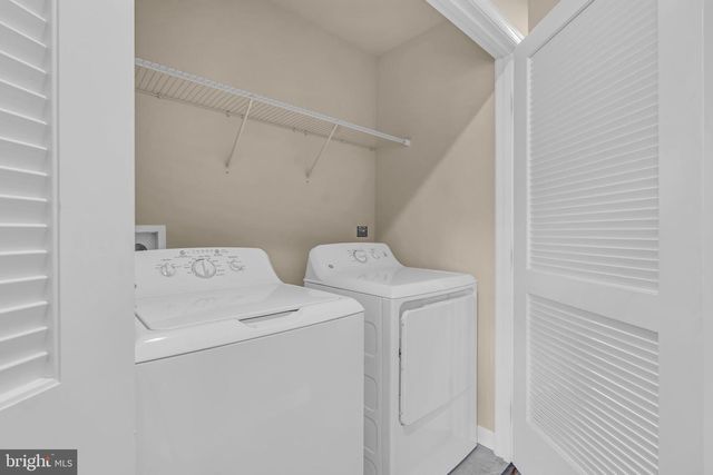 307 WILLIAMS ST, Strasburg, VA 22657