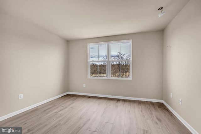 307 WILLIAMS ST, Strasburg, VA 22657