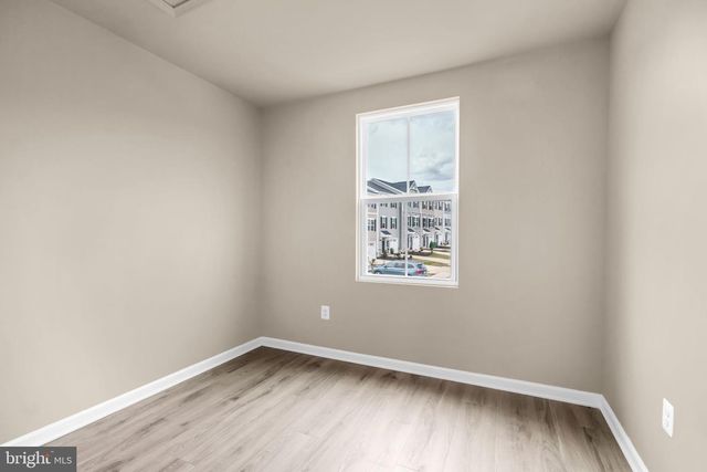 307 WILLIAMS ST, Strasburg, VA 22657